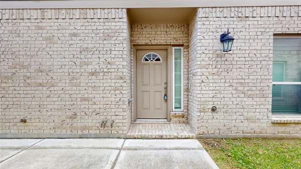 $2,150 | 519 Dr. Martin Luther King Jr. Dr., La Porte, TX 77571