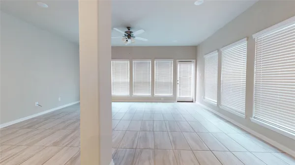 $2,150 | 519 Dr. Martin Luther King Jr. Dr., La Porte, TX 77571