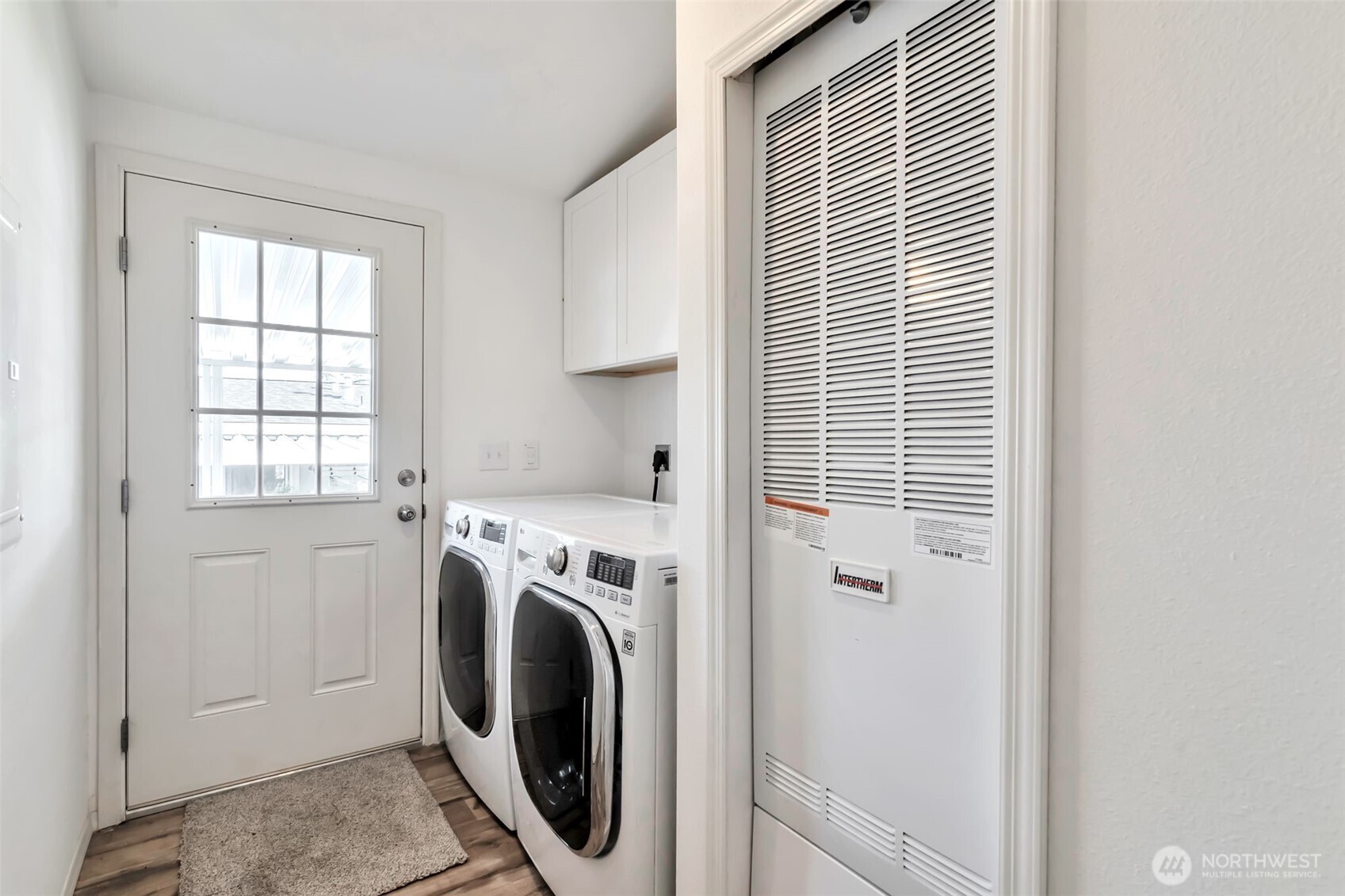 23708 Locust Way, Unit 65 Bothell, WA 98021 - Photo 24 of 32 a utility room with dryer and washer