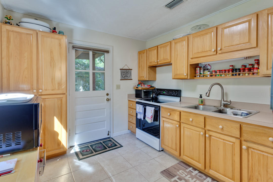 6177 Little Lake Geneva Road Keystone Heights, FL 32656 - Photo 7 of 31 Web-12