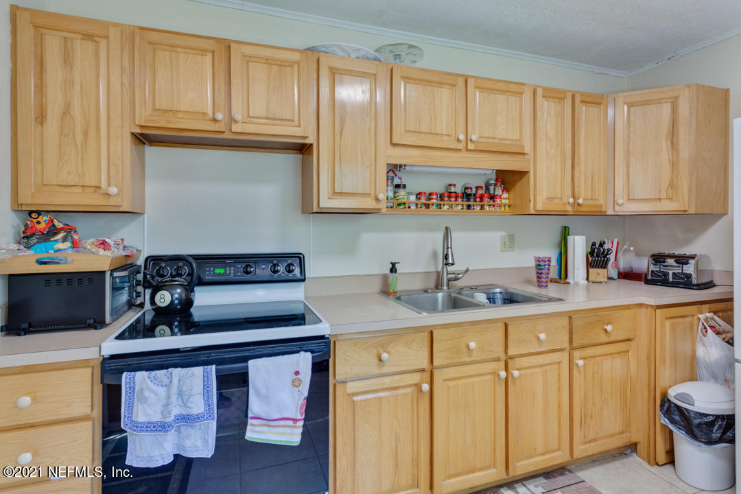 6177 Little Lake Geneva Road Keystone Heights, FL 32656 - Photo 8 of 31 Web-13