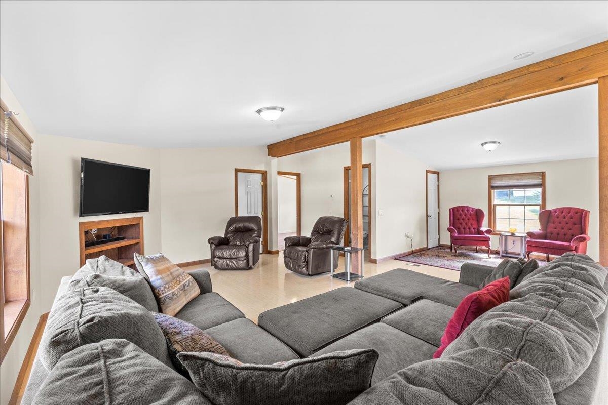 573 Ballard Road Georgia, VT 05468 - Photo 6 of 32