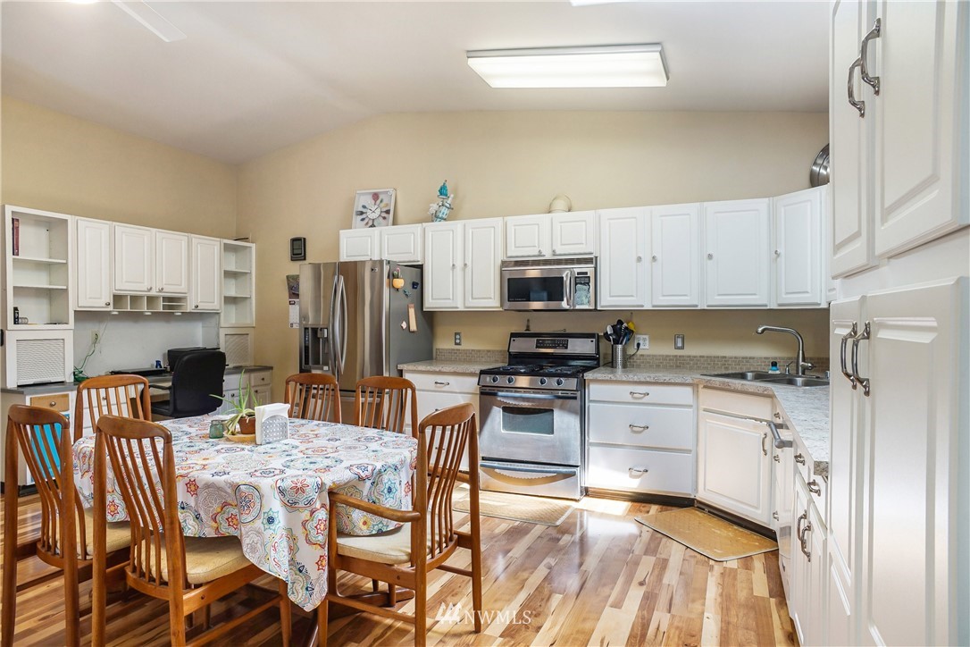 1130 Race Road Coupeville, WA 98239 - Photo 15 of 23 Gallery Image 15
