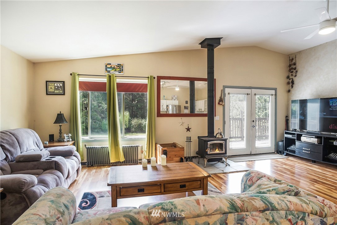 1130 Race Road Coupeville, WA 98239 - Photo 9 of 23 Gallery Image 9