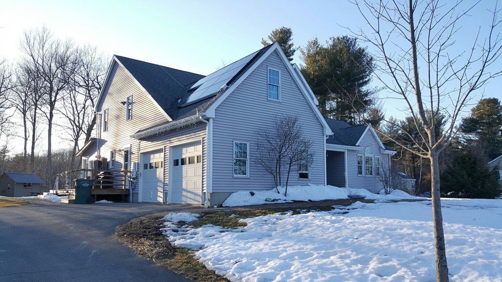 46 Hale Road Hubbardston, MA 01452 - Photo 2 of 24 Gallery Image 2