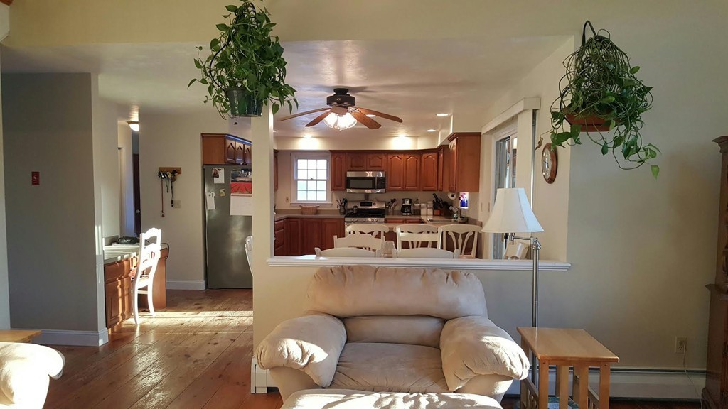 46 Hale Road Hubbardston, MA 01452 - Photo 5 of 24 Gallery Image 5