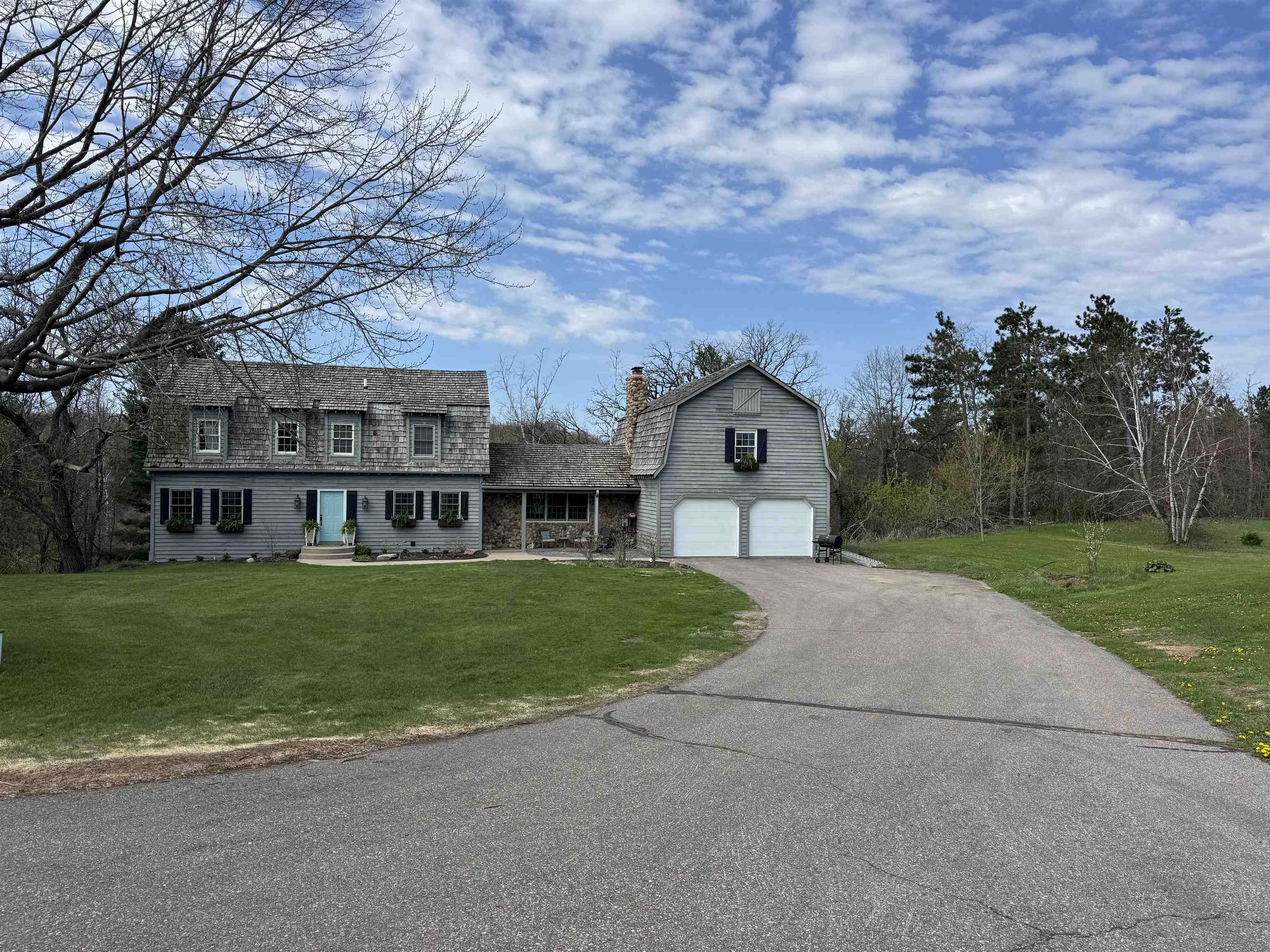 8716 Fountain Grove Road Amherst, WI 54406 - Photo 1 of 46