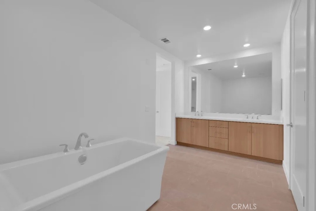 3614 Rivington Irvine, CA 92612 - Photo 15 of 32