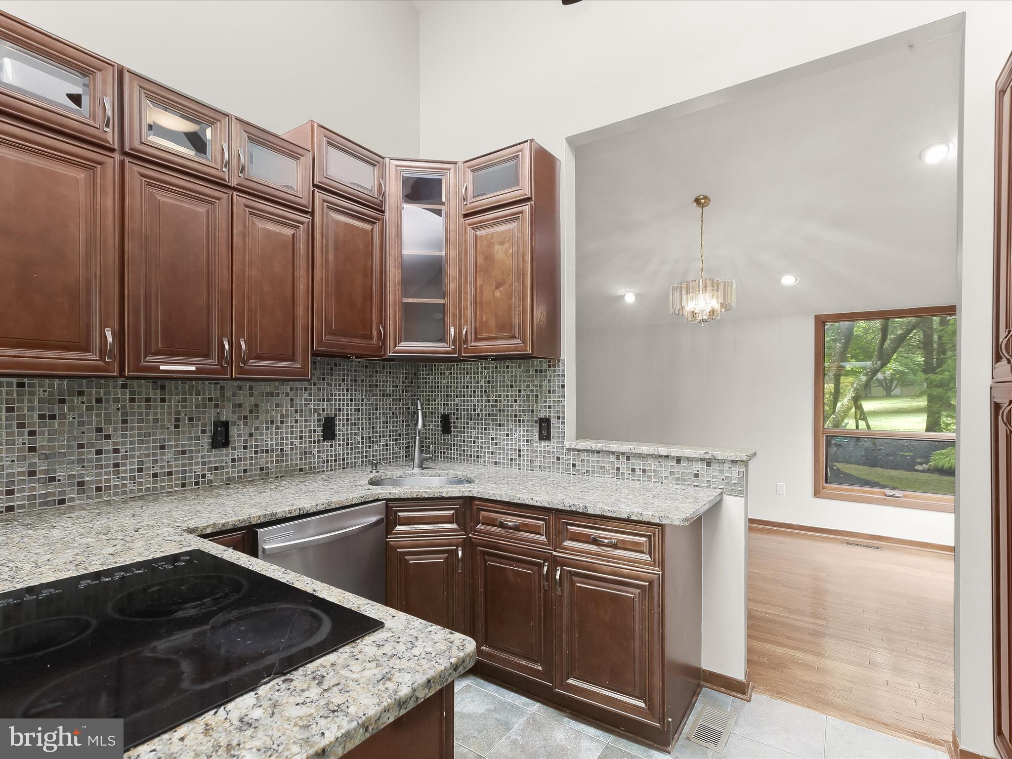 13275 Hunt Ridge Road Ellicott City, MD 21042 - Photo 23 of 62 huntridge024