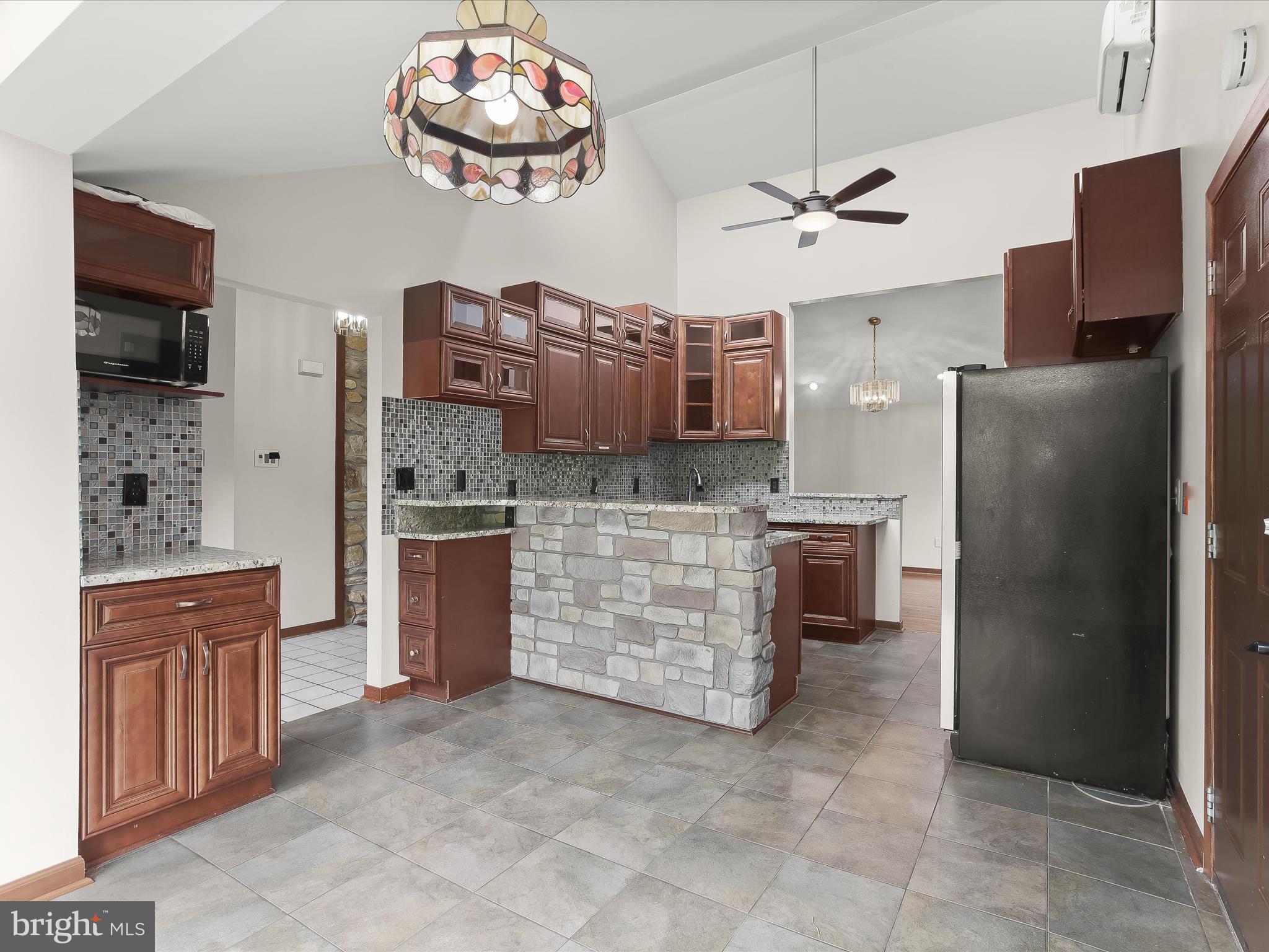 13275 Hunt Ridge Road Ellicott City, MD 21042 - Photo 25 of 62 huntridge026