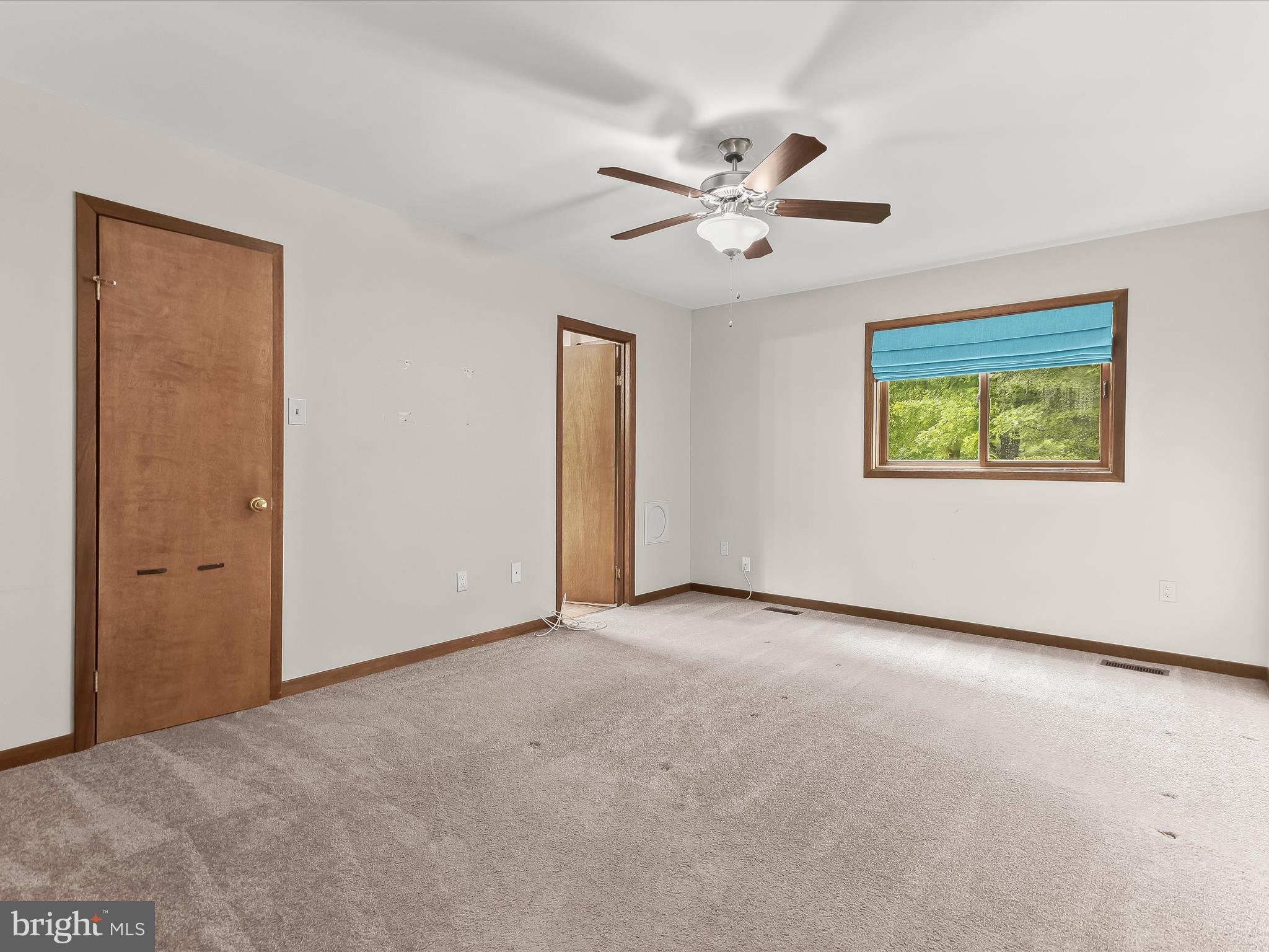 13275 Hunt Ridge Road Ellicott City, MD 21042 - Photo 29 of 62 Primary Bedroom