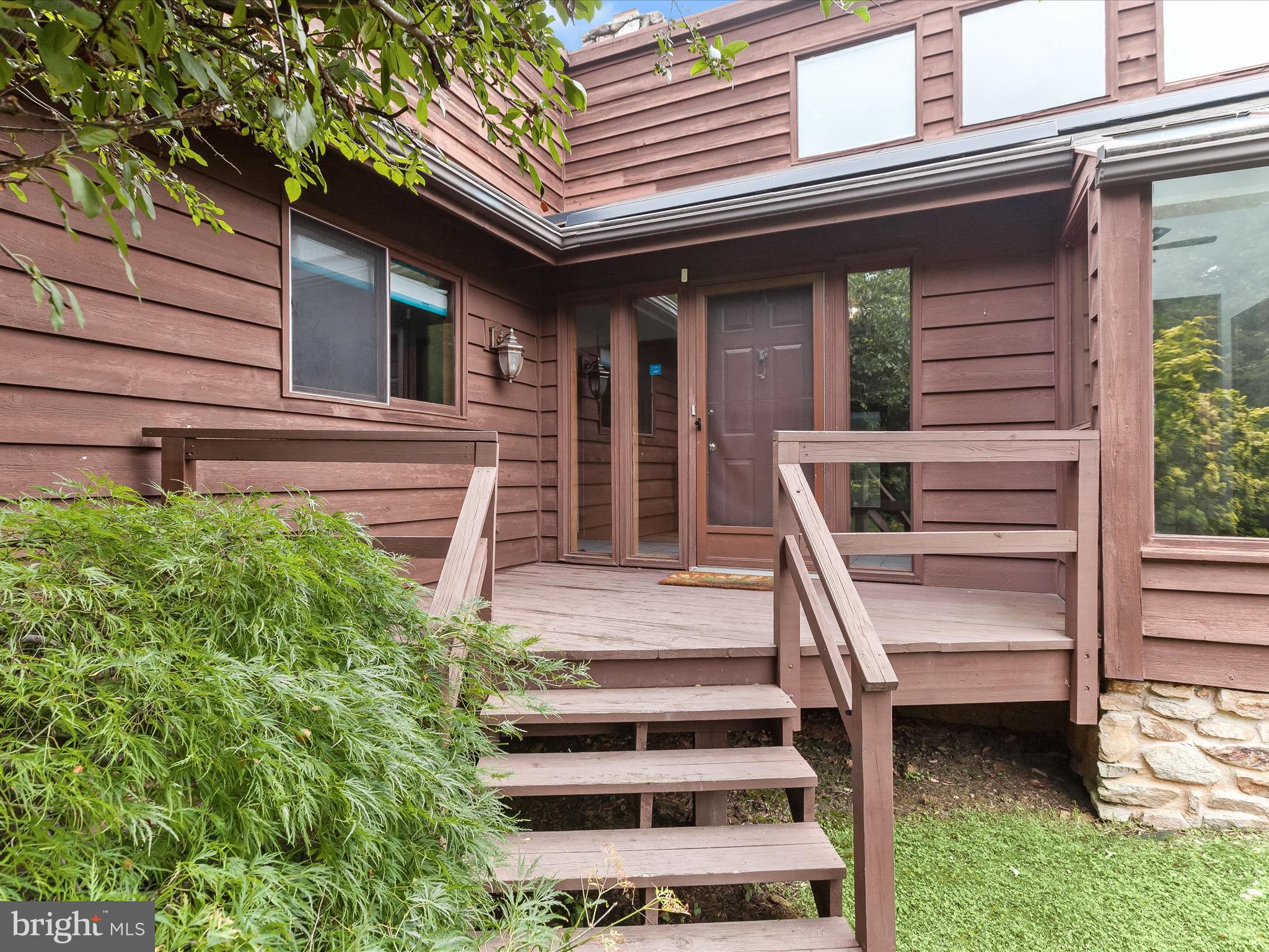 13275 Hunt Ridge Road Ellicott City, MD 21042 - Photo 4 of 62 huntridge005