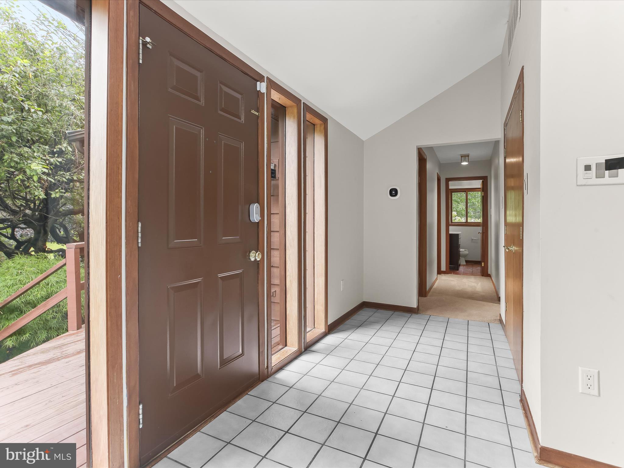 13275 Hunt Ridge Road Ellicott City, MD 21042 - Photo 7 of 62 Foyer