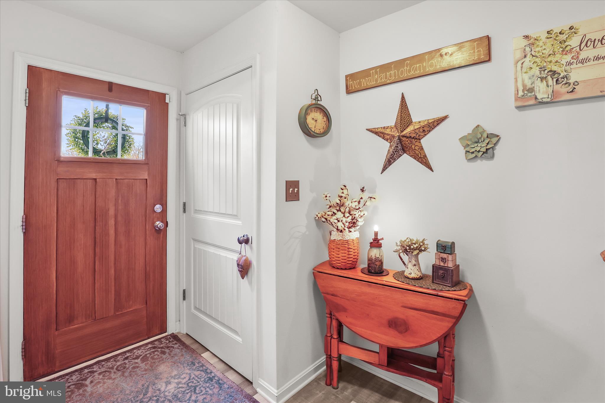 111 South Center Street Hanover, PA 17331 - Photo 5 of 40