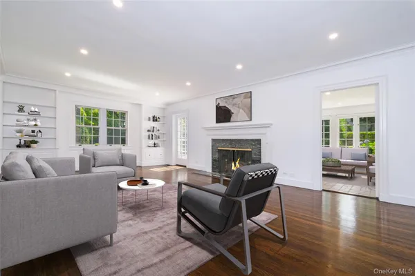 $18,000 | 7 Axtell Drive, Scarsdale, NY 10583