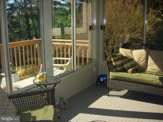 14945 Wellwood Road Silver Spring, MD 20905 - Photo 12 of 30 MORE SUNROOM!