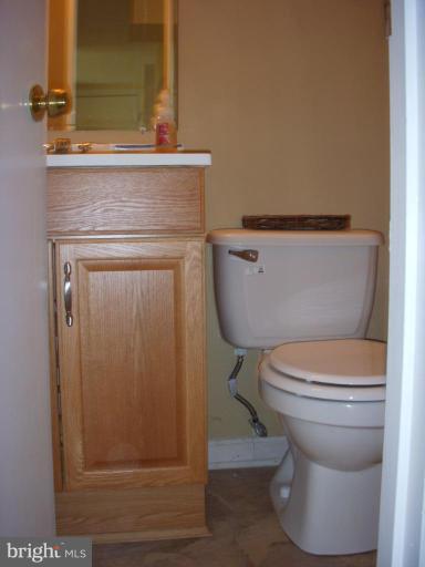 14945 Wellwood Road Silver Spring, MD 20905 - Photo 17 of 30 POWDER ROOM