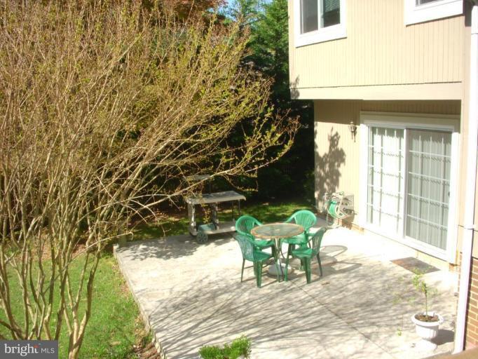 14945 Wellwood Road Silver Spring, MD 20905 - Photo 4 of 30 LOTS OF ATTRACTIVE OUTDOOR SPACES!