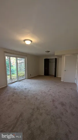 $2,700 | 5533 Doral Drive, Wilmington, DE 19808