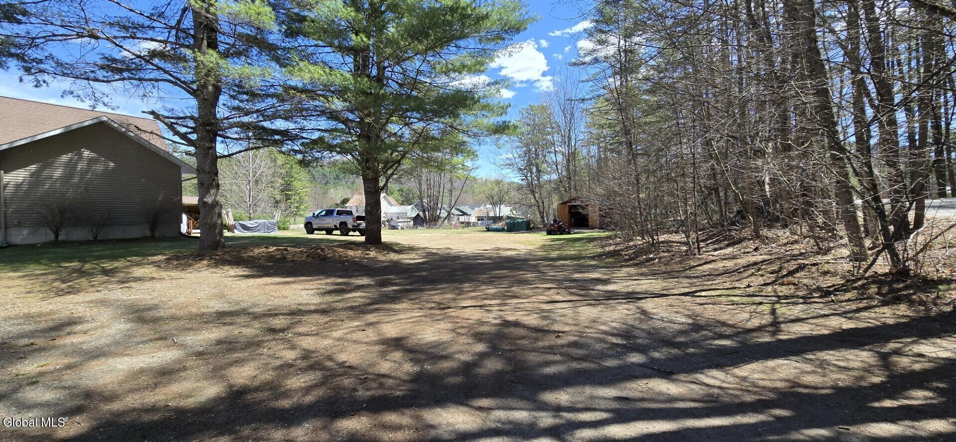 101 Kibler Point Wells, NY 12190 - Photo 39 of 46 67f161fc-daa0-4731-b8ed-fc03b37adacf