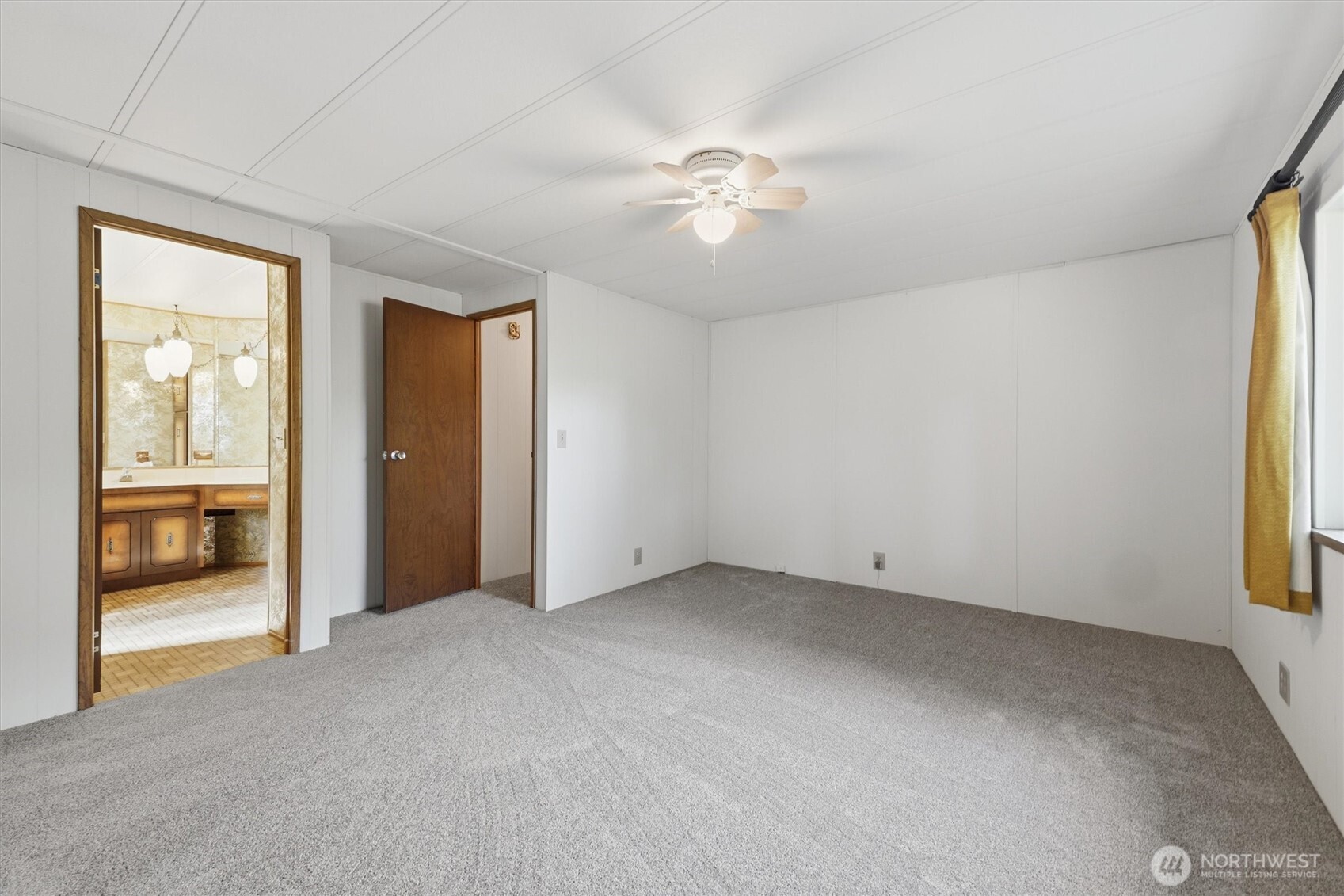 15702 Southeast 128th Street Renton, WA 98059 - Photo 15 of 34 Gallery Image 15