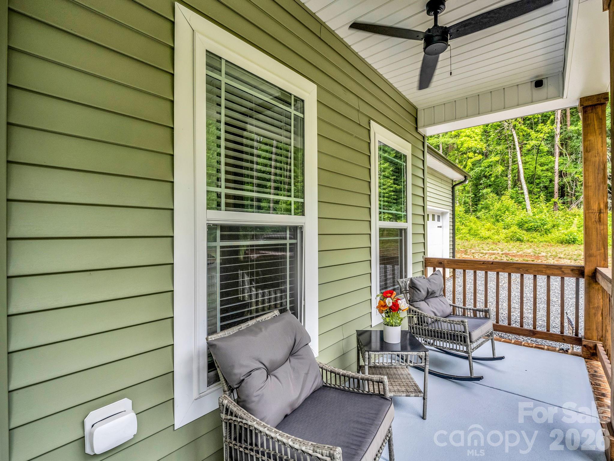 905 Rolling Road Lincolnton, NC 28092 - Photo 4 of 44