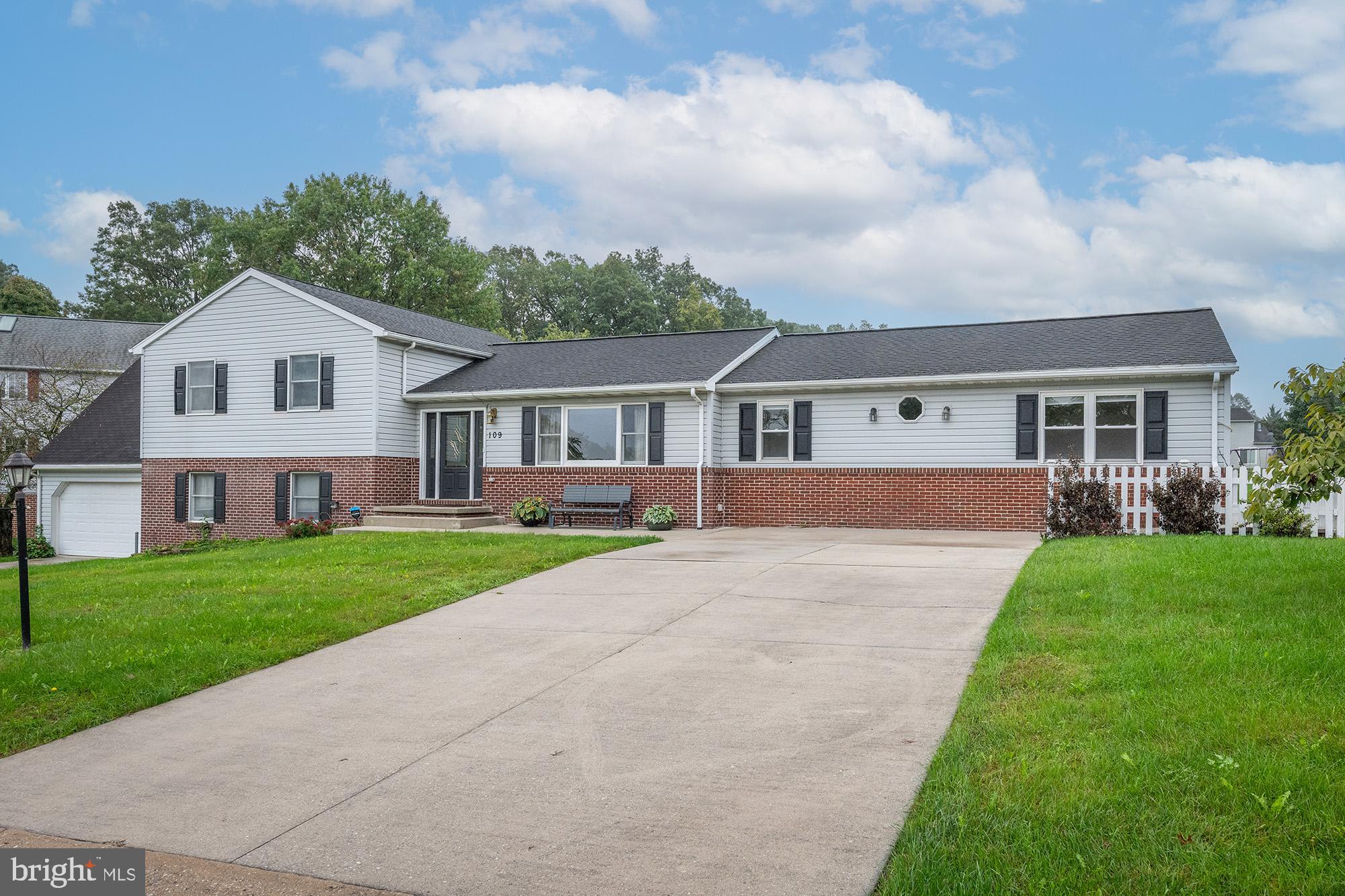 109 Northview Drive Hanover, PA 17331 - Photo 3 of 41