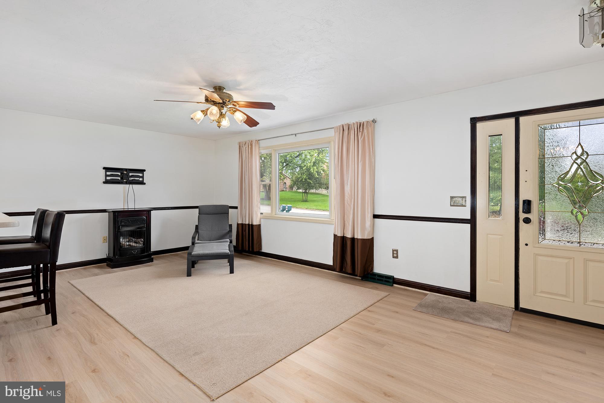 109 Northview Drive Hanover, PA 17331 - Photo 5 of 41