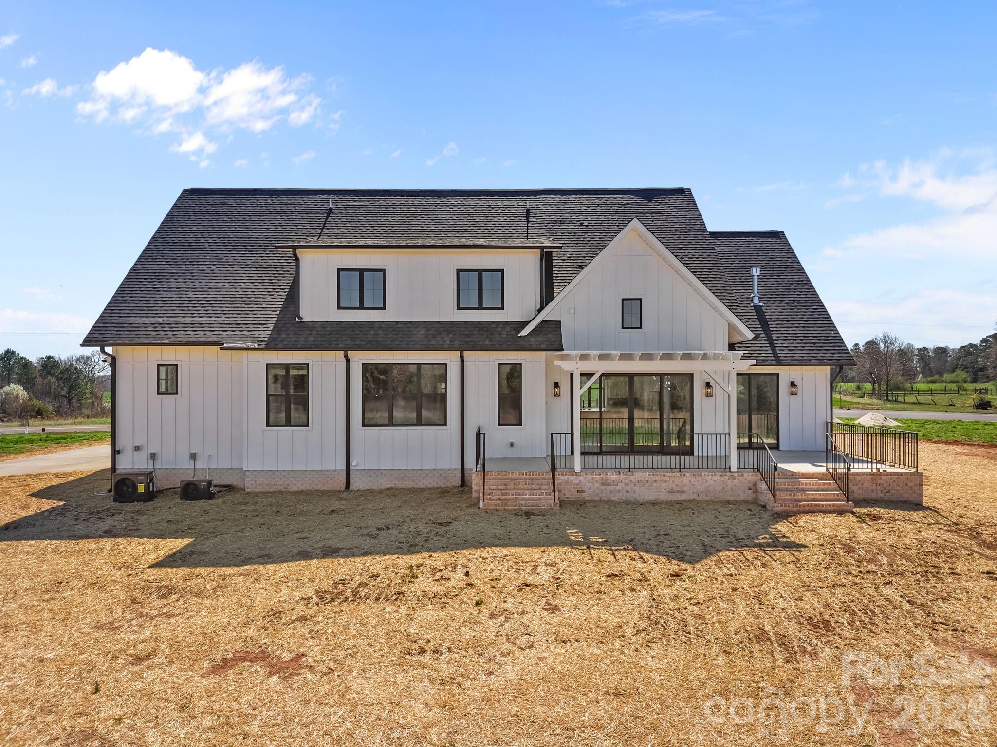 6205 Phillippi Road, Unit 2 Julian, NC 27283 - Photo 6 of 37