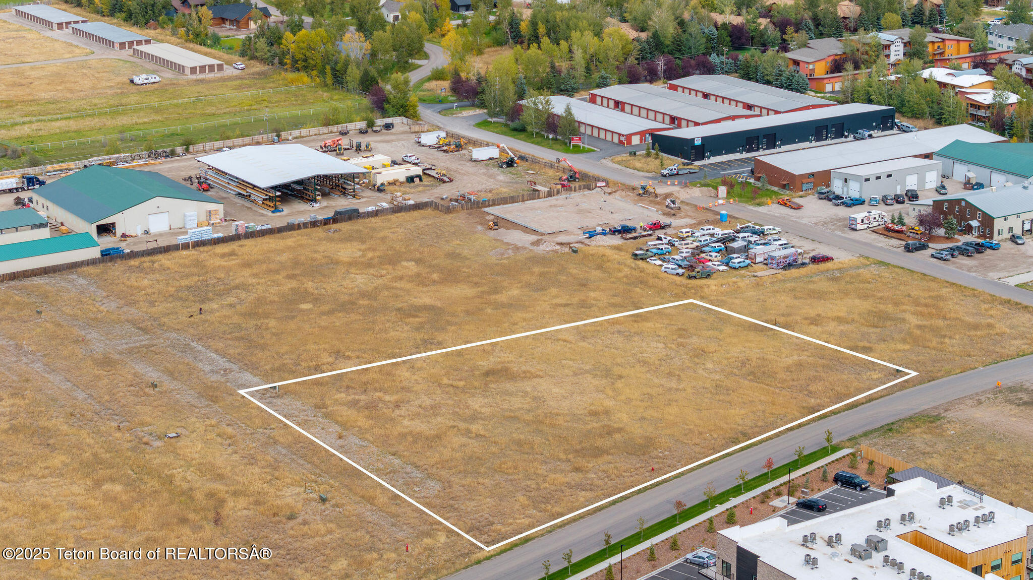 342 Larkspur Avenue Victor, ID 83455 - Photo 5 of 21 DJI_20250929044501_0204_D