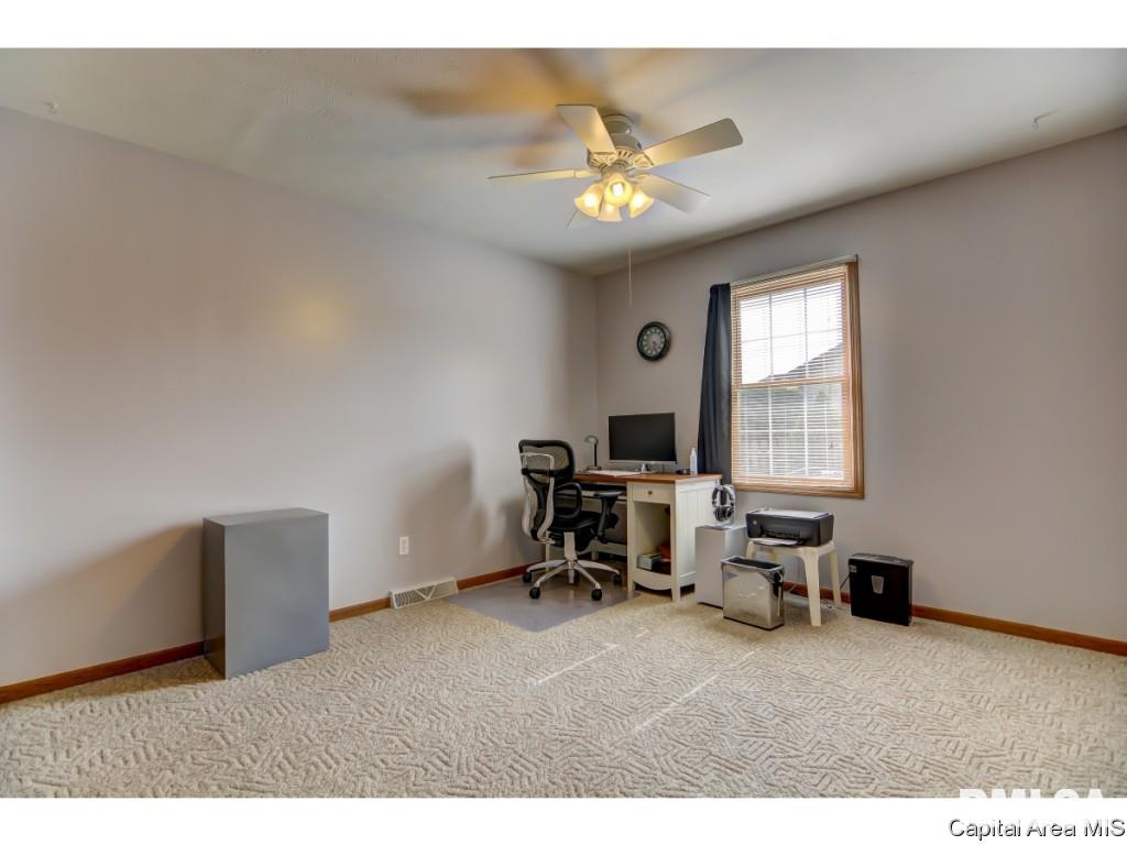3021 Dunwich Street Springfield, IL 62702 - Photo 15 of 23