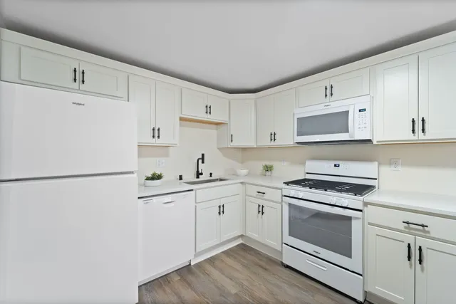 $225,000 | 4641 West Montrose Avenue, Milwaukee, WI 53219