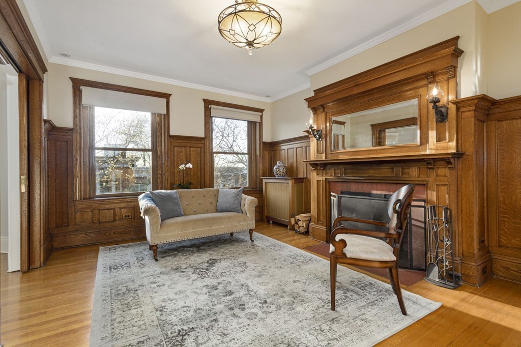 16 Claflin Road, Unit 3 Brookline, MA 02445 - Photo 12 of 34