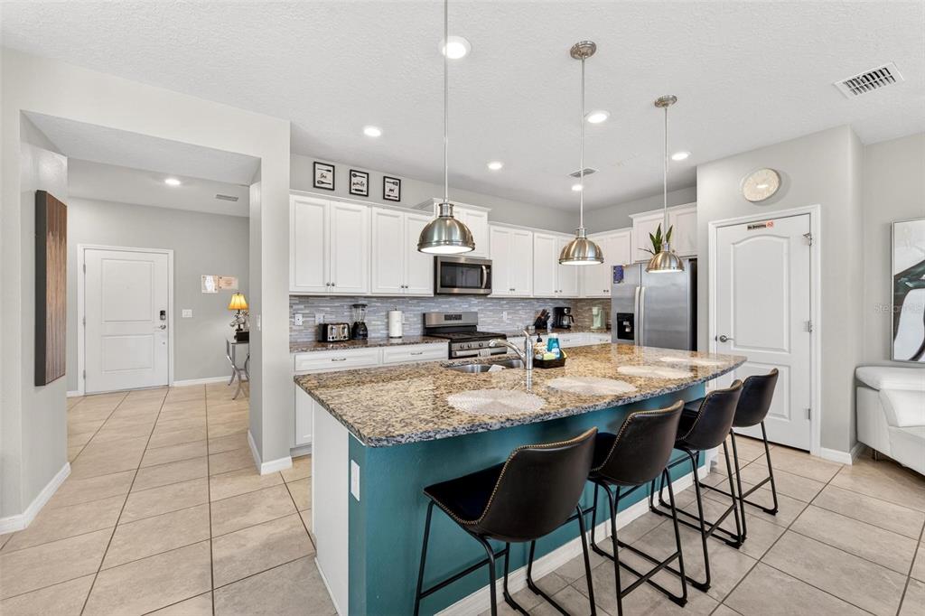 7554 Oak Spring Lane Davenport, FL 33837 - Photo 19 of 74