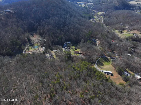 $59,900 | 8824 Hankins Lane, Powell, TN 37849
