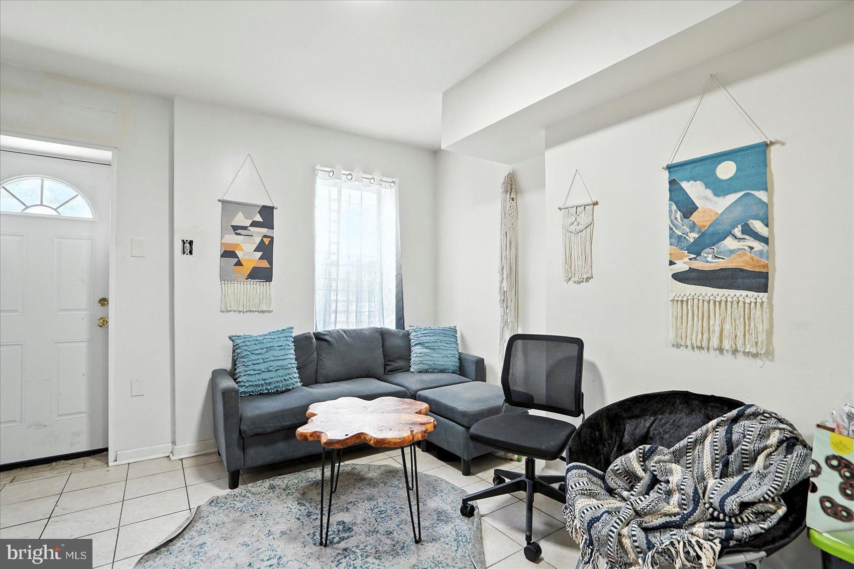 1021 North Caroline Street Baltimore, MD 21205 - Photo 7 of 24