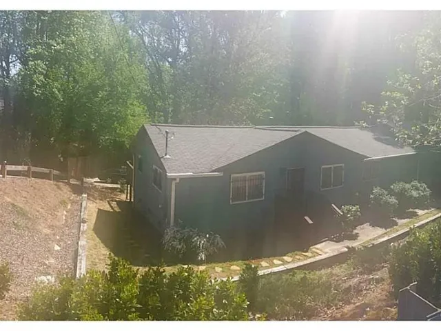 a view of outdoor space