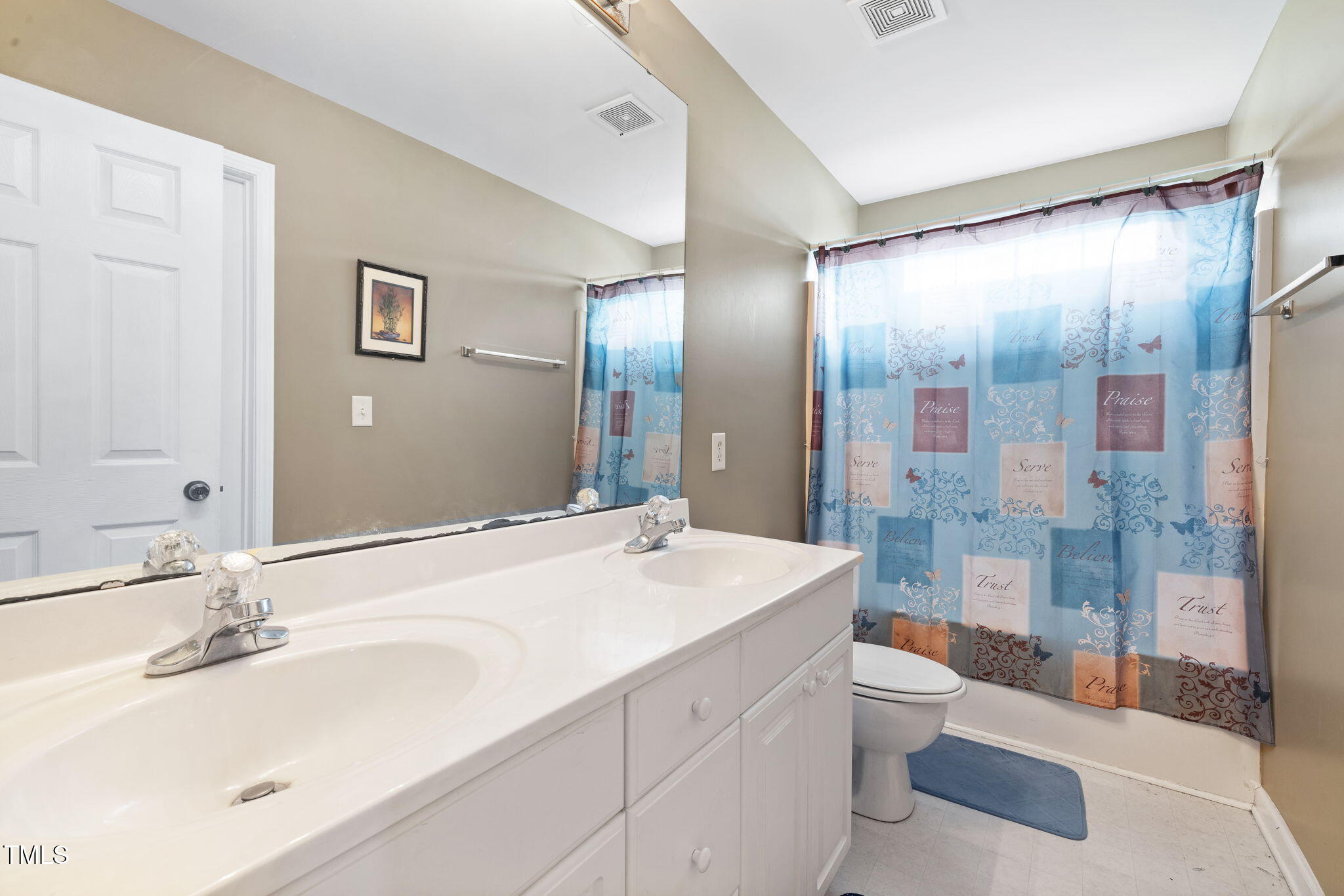 1945 Red Quartz Drive Raleigh, NC 27610 - Photo 27 of 35 28-web-or-mls-7K5A1326