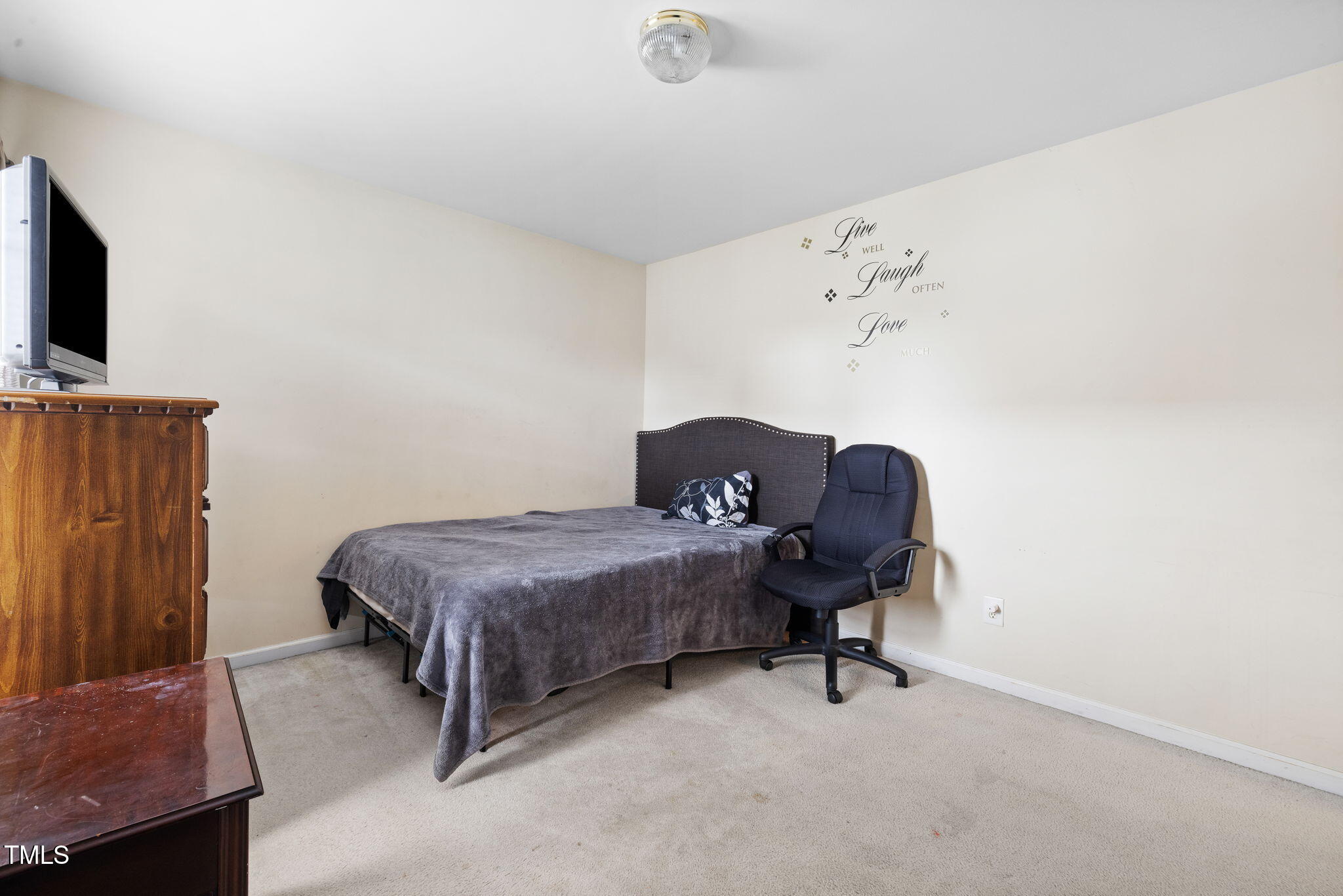 1945 Red Quartz Drive Raleigh, NC 27610 - Photo 30 of 35 31-web-or-mls-7K5A1344