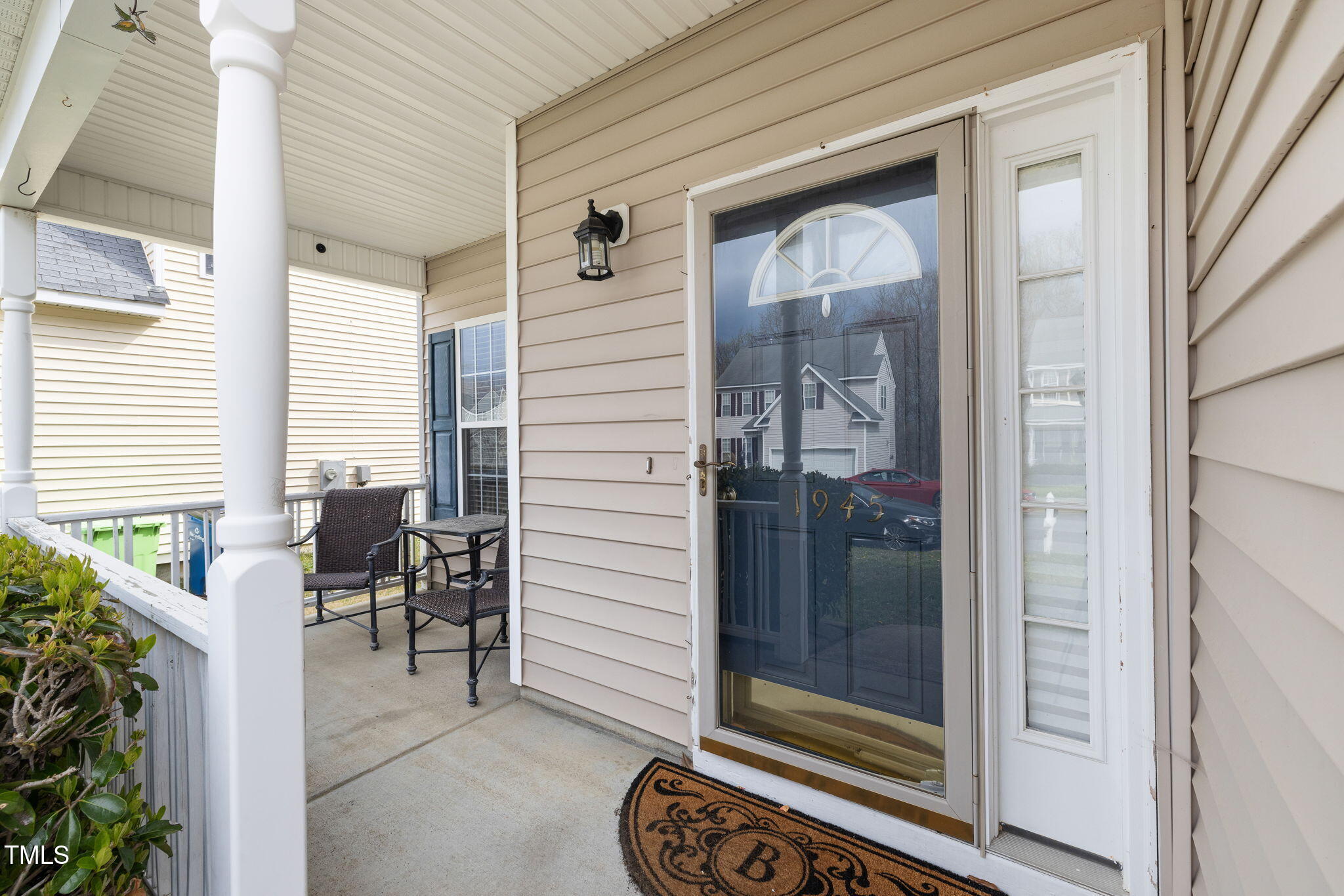 1945 Red Quartz Drive Raleigh, NC 27610 - Photo 4 of 35 4-web-or-mls-7K5A1445