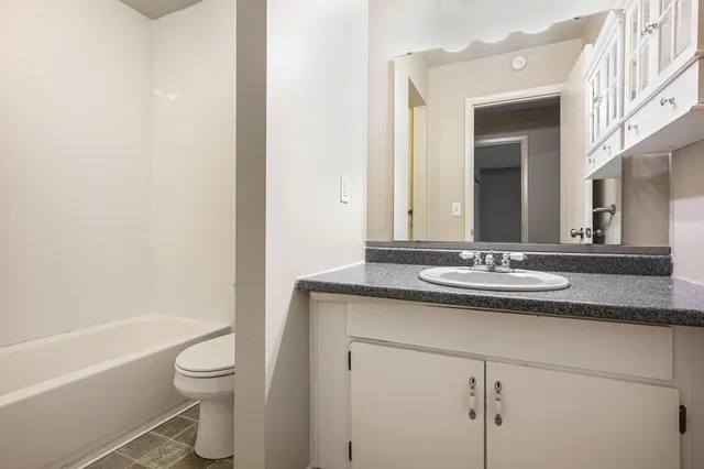 $160,000 | 3320 Scots Pine Way, Unit 2, Portage, MI 49024