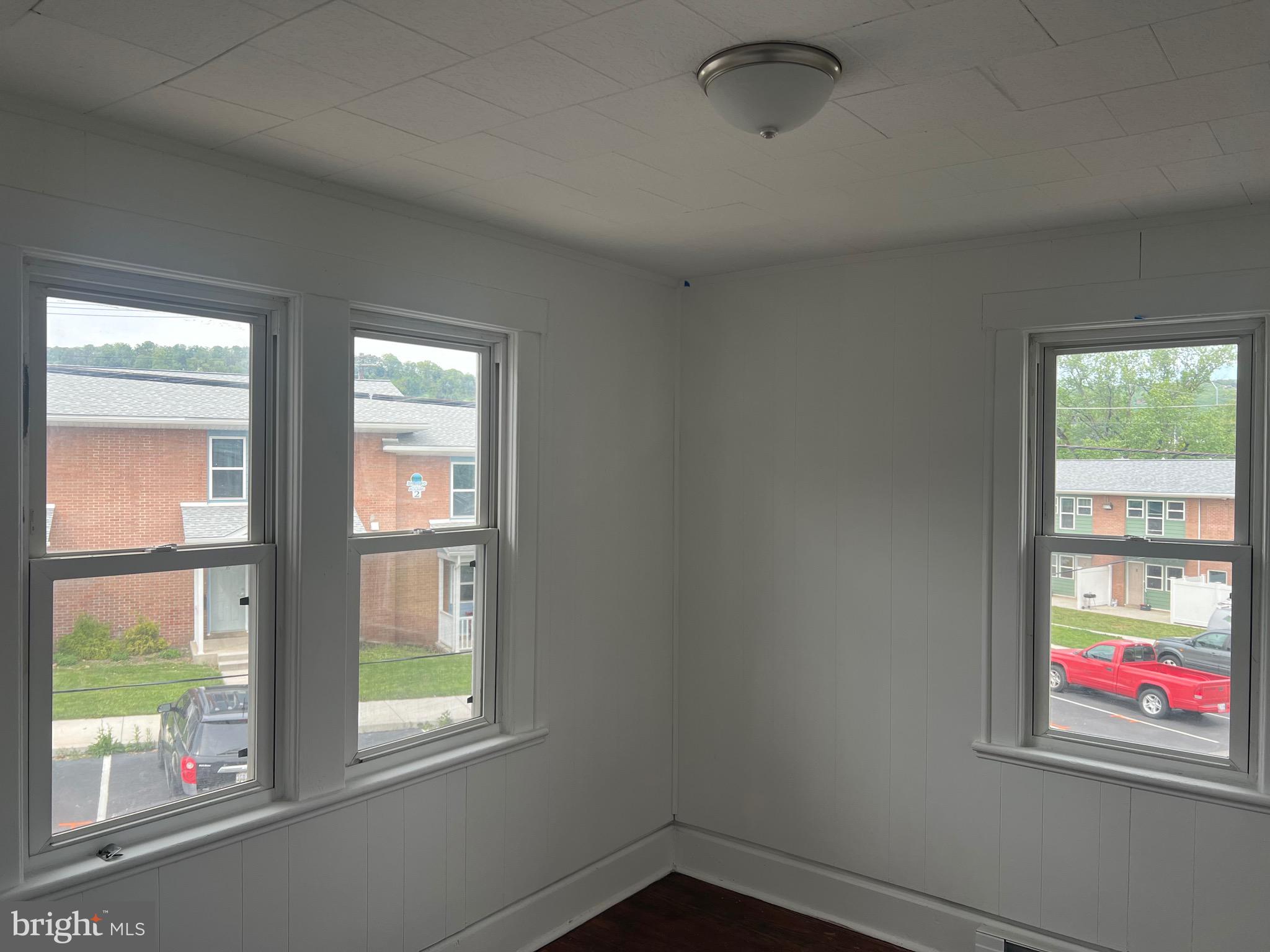 116 West Oldtown Road Cumberland, MD 21502 - Photo 6 of 15