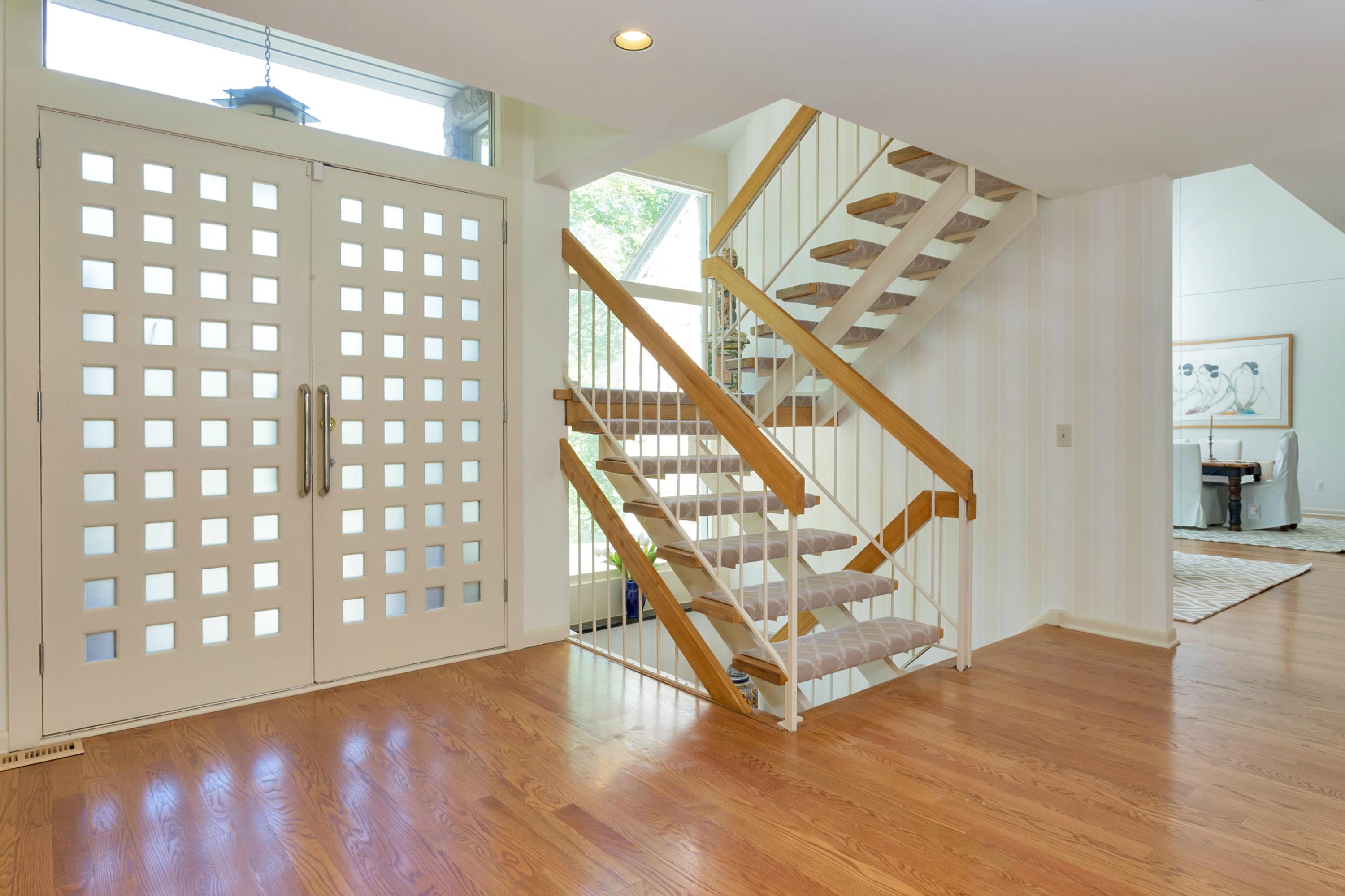 67 Sumner Road Greenwich, CT 06831 - Photo 13 of 25 a view of an entryway wooden floor and an entryway