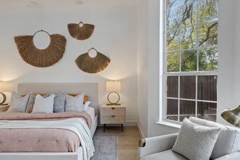 $1,475,000 | 1815 Rue De St Tropez, Austin, TX 78746