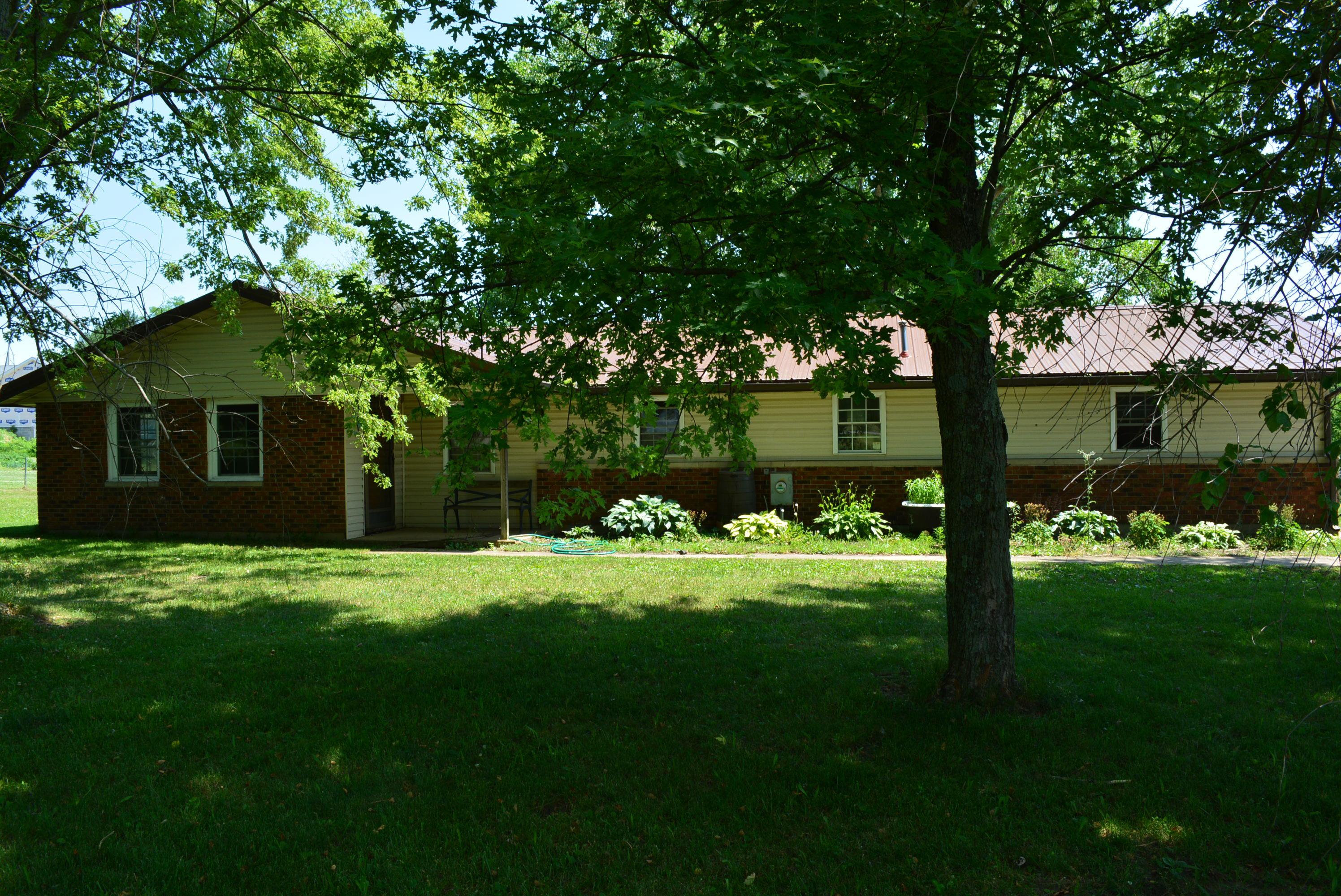 3155 Chatfield Road Cable, OH 43009 - Photo 2 of 31