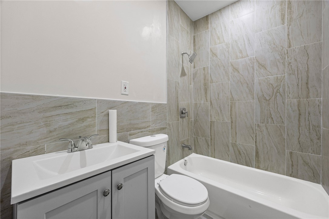 127 Carter Street, Unit 125 Rochester, NY 14621 - Photo 8 of 9