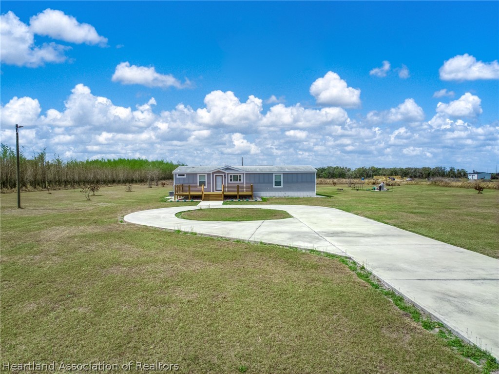 2365 Polk Road Wauchula, FL 33873 - Photo 2 of 15