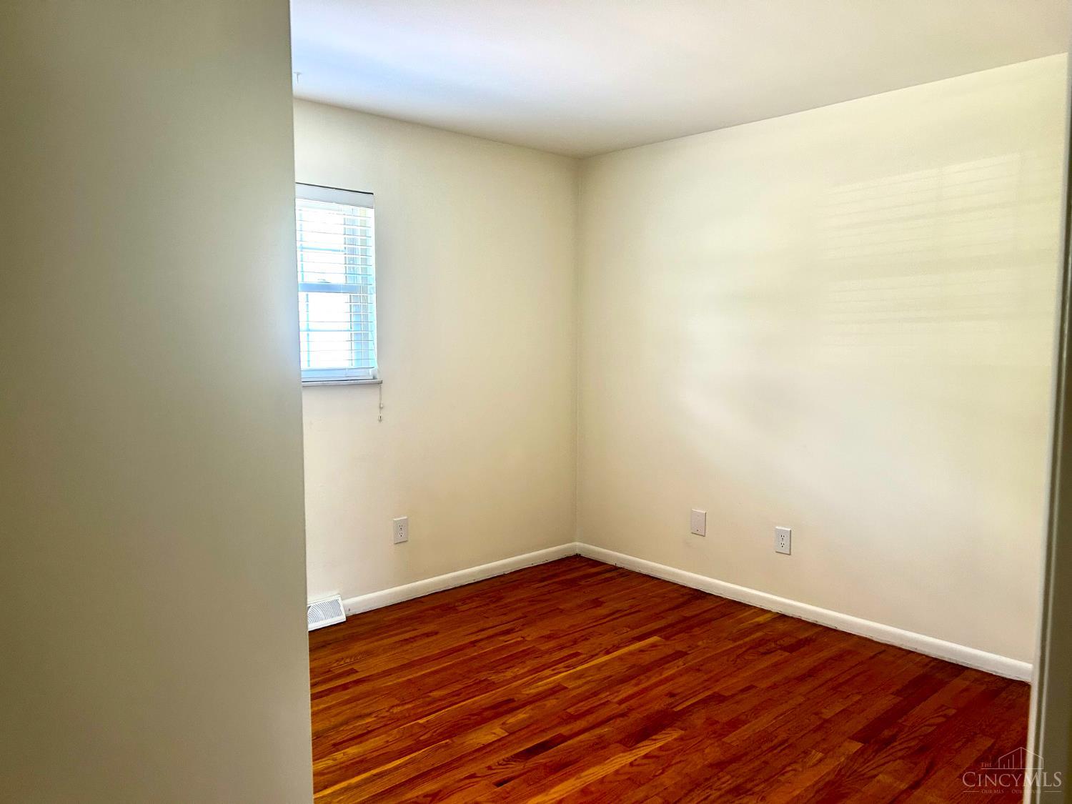 602 Waycross Road Forest Park, OH 45240 - Photo 20 of 29