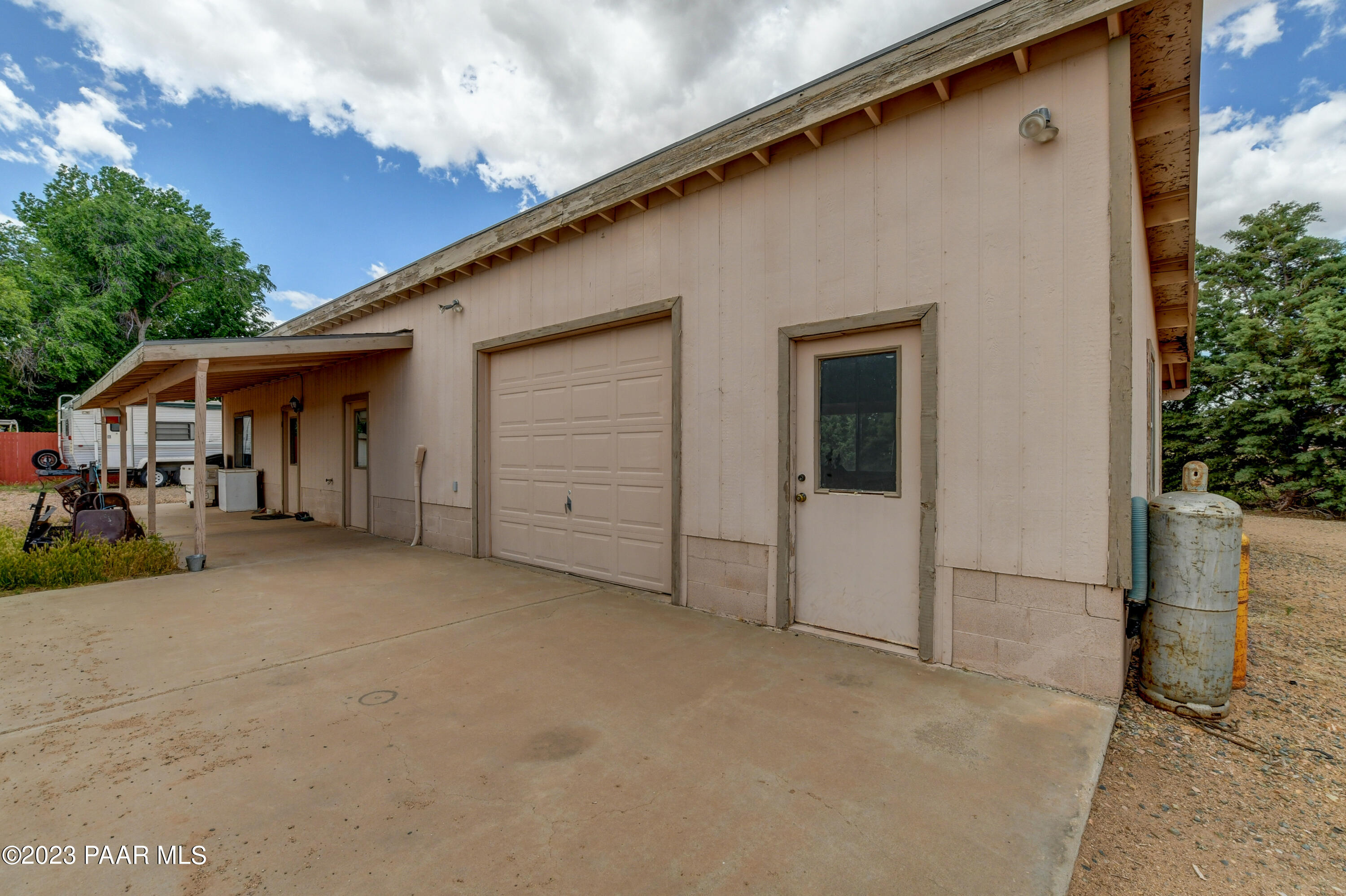 24705 North Feather Mountain Road Paulden, AZ 86334 - Photo 38 of 87 Guest house