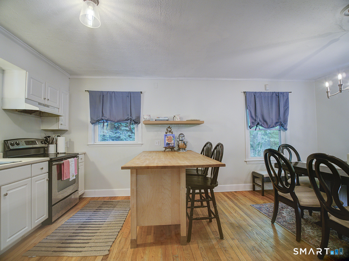 57 Buckingham Street Meriden, CT 06451 - Photo 10 of 35